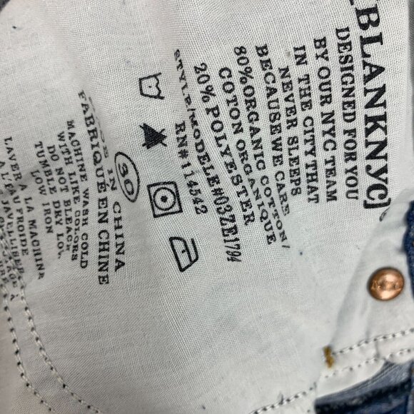 BlankNYC Jeans Madison Crop Blue Distressed Denim Raw Hem - Picture 5 of 12